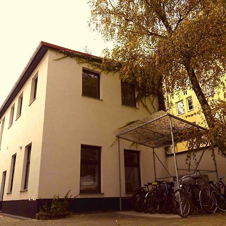 Studio U Parkplatz, Zentrale Ruhelage Neben Grunoase Apartamento Viena Exterior foto